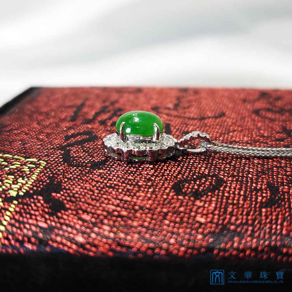 翡翠蛋面鑽墜