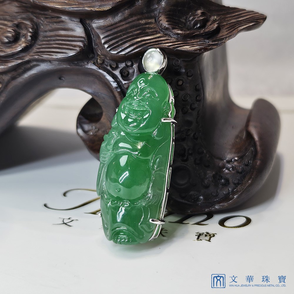 翡翠立姿彌勒