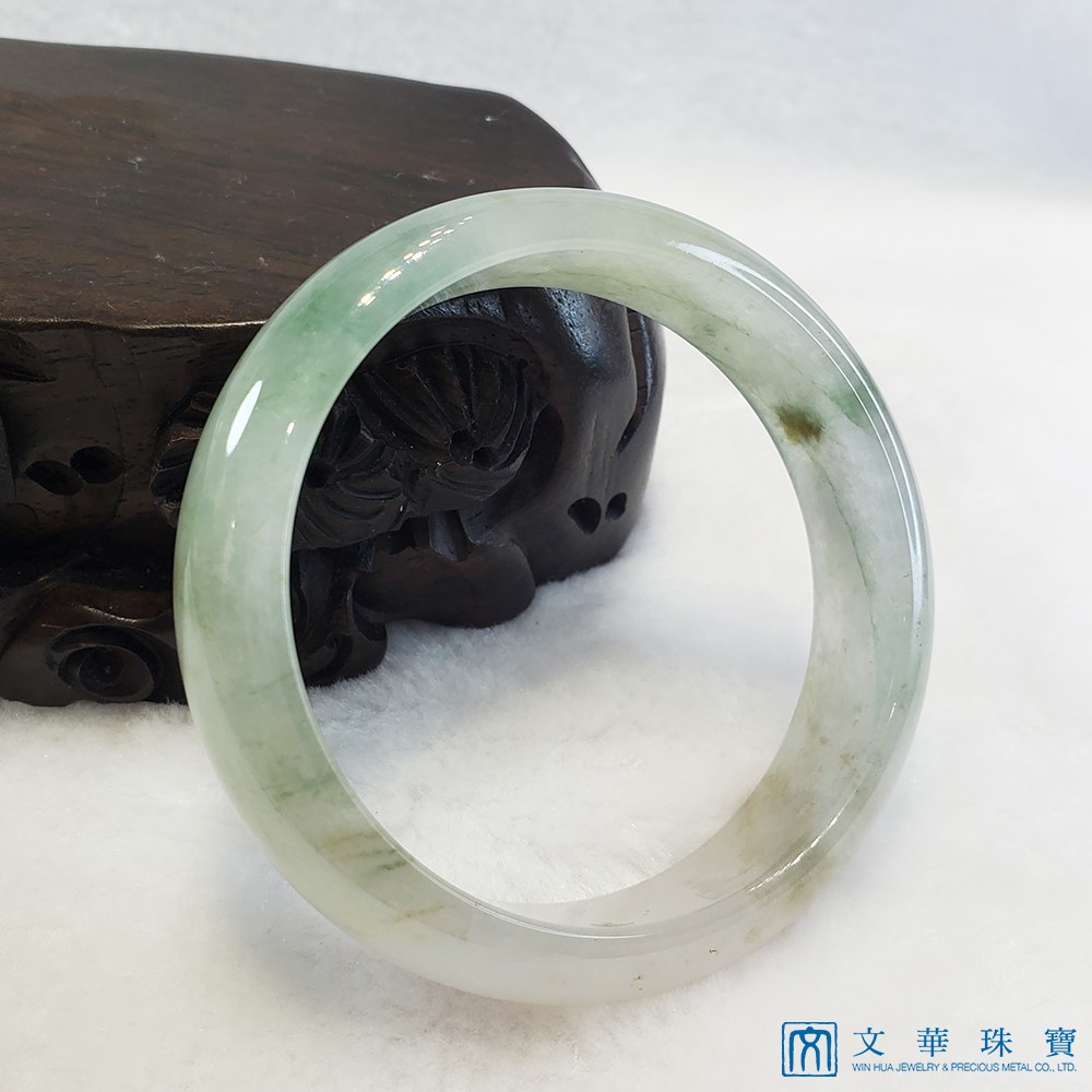 翡翠冰種帶湖綠絲寬版玉鐲 19圍 平安鐲
