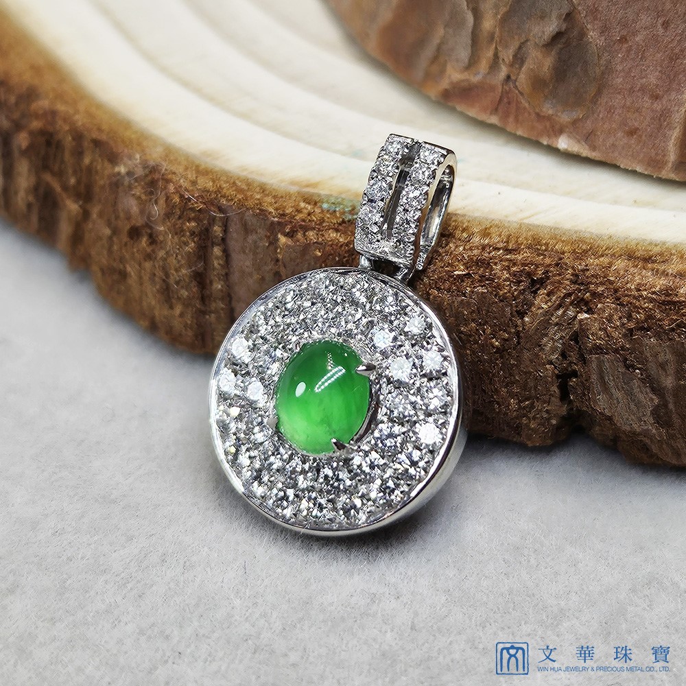 翡翠帝王綠蛋面滿鑽鑽墜 