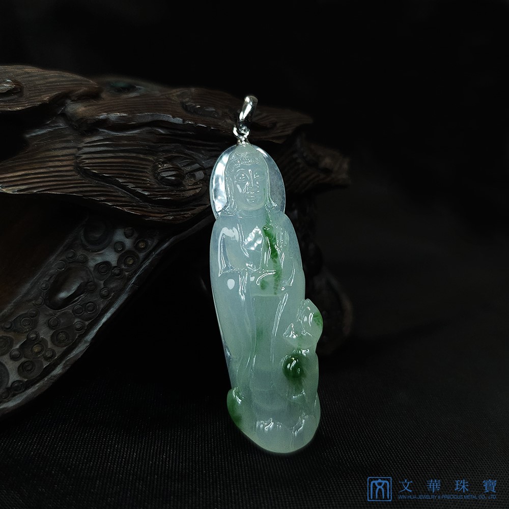 冰種飄綠觀音玉墜