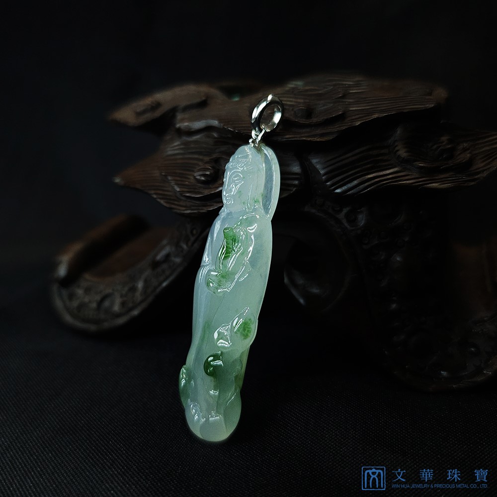 冰種飄綠觀音玉墜