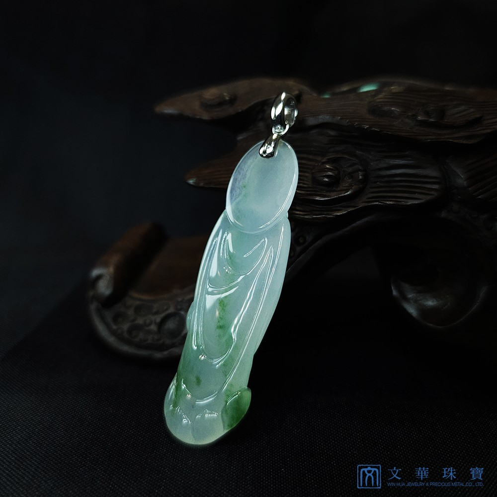 冰種飄綠觀音玉墜