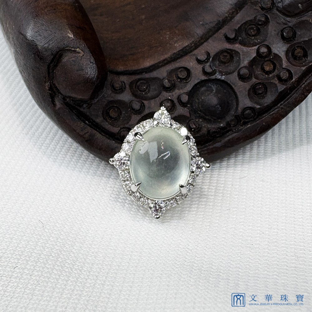 翡翠玻璃種蛋面星芒鑽墜