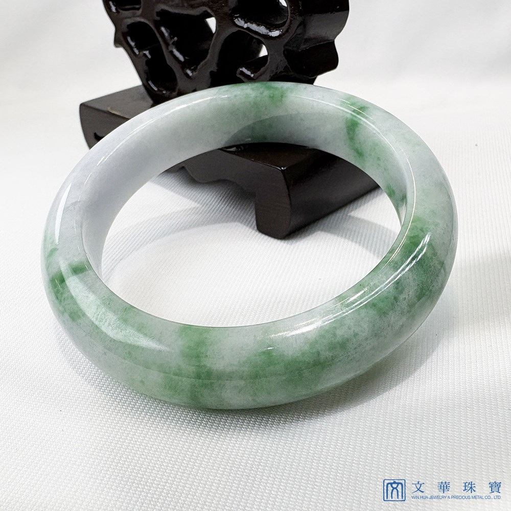 翡翠白底青玉鐲 18.5圍
