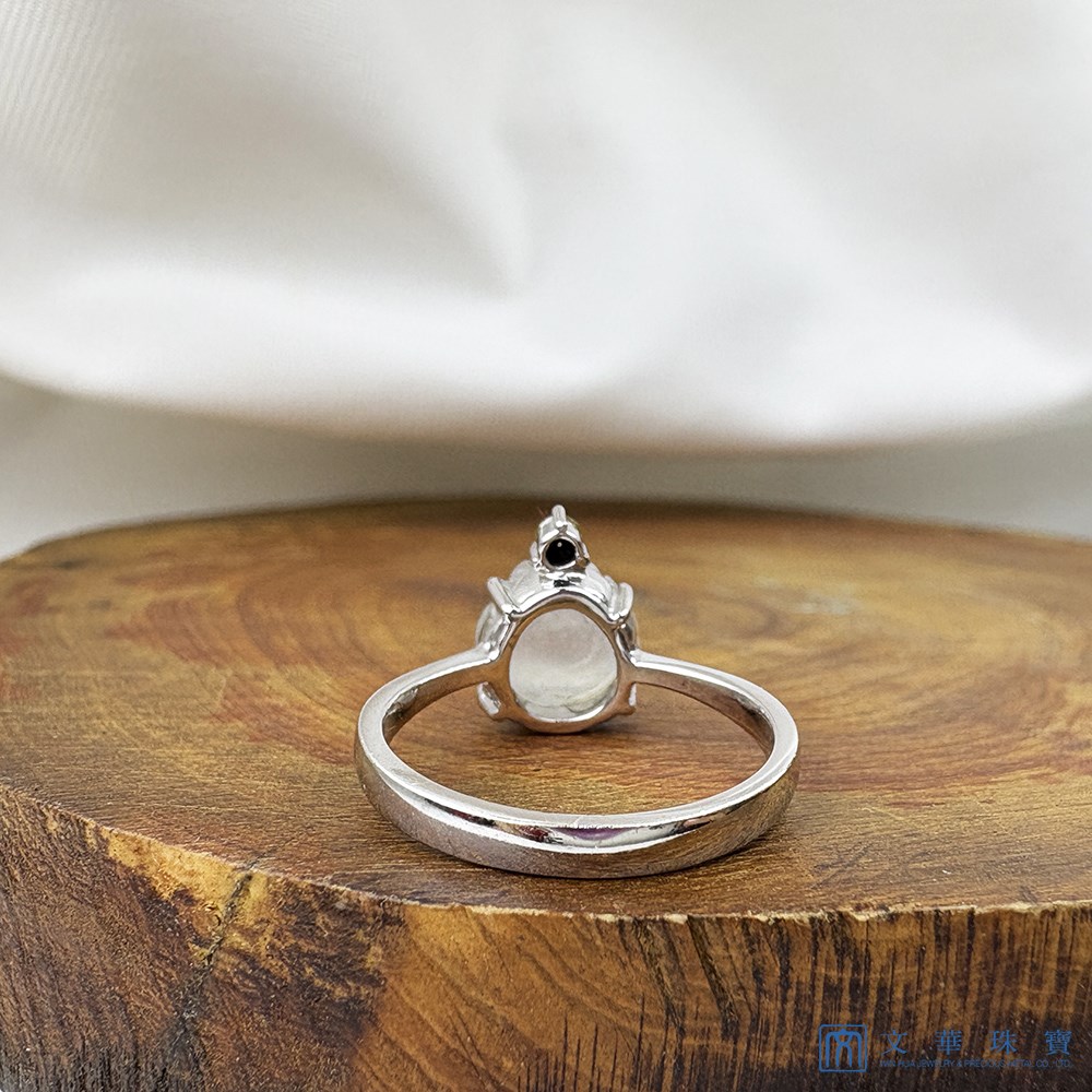 高冰種三腳蟾咬錢招財玉戒 國際圍9.5圍