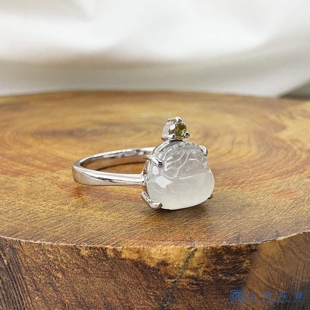 高冰種三腳蟾咬錢招財玉戒 國際圍9.5圍