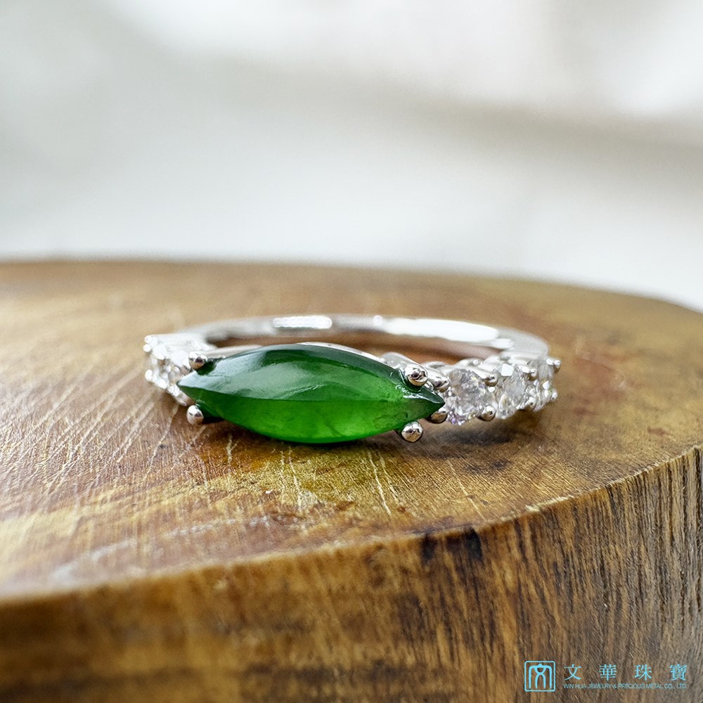 翡翠隨形如葉鑽石線戒 國際圍11圍