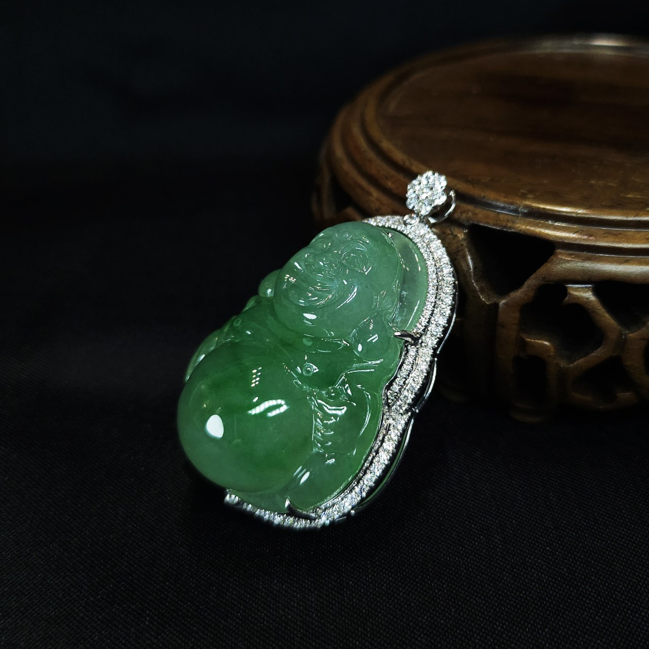 翡翠玻璃種翠綠彌勒佛鑽墜