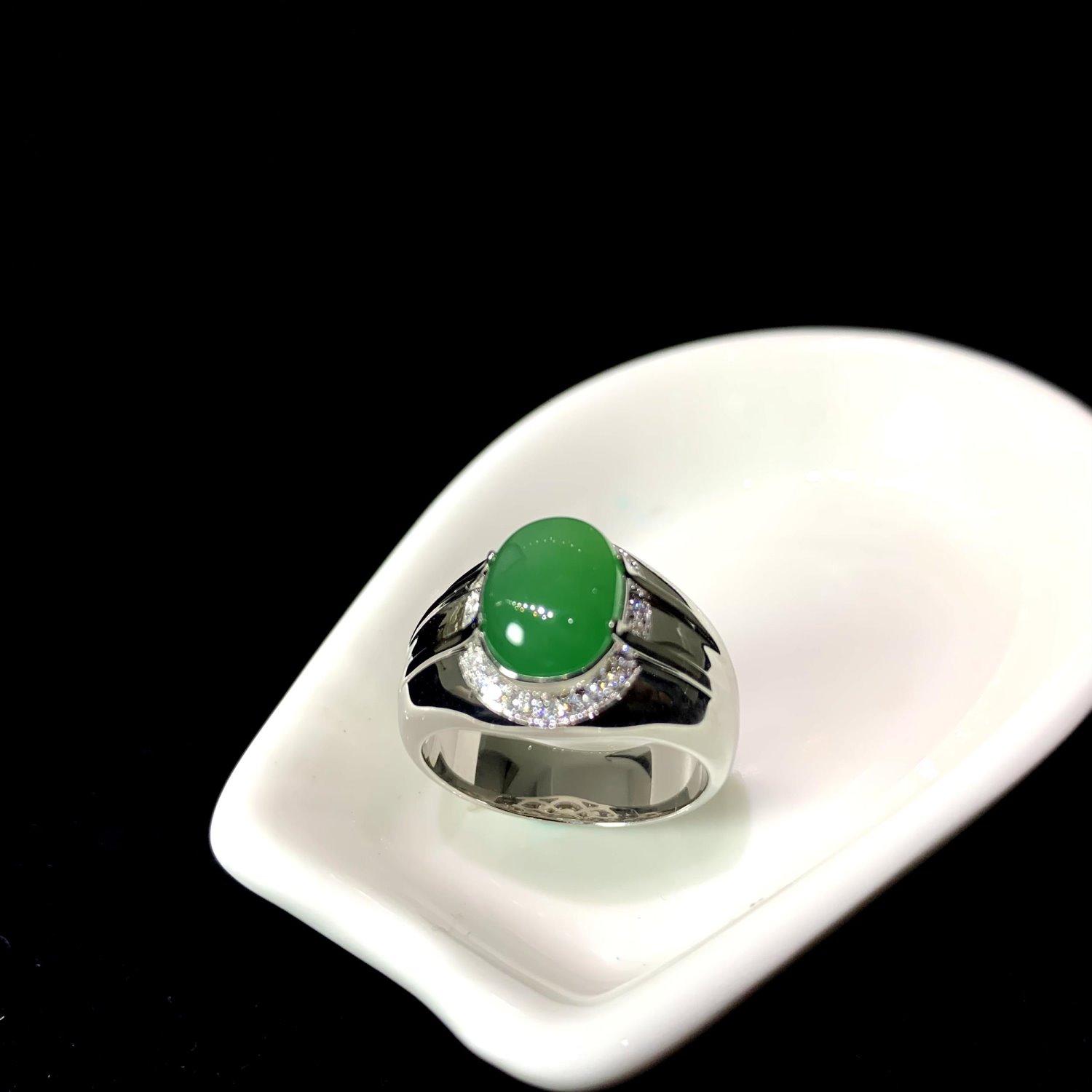 JA.000669