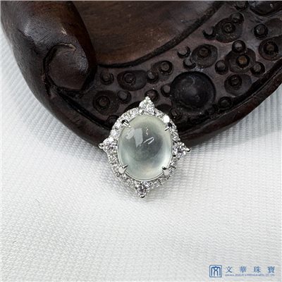 翡翠玻璃種蛋面星芒鑽墜